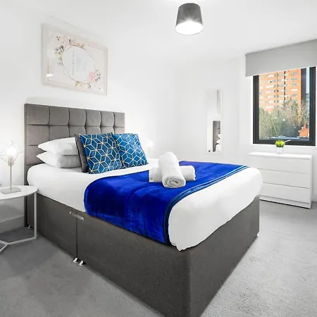 Lofts - Luxury - Centre - Rated Exceptional *